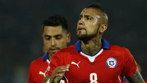 Arturo Vidal en un partido de la selección chilena | AP