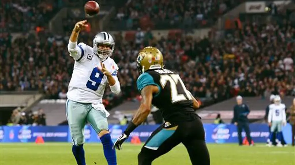 Vaqueros aplasta a Jacksonville en regreso Romo