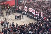 "Están matando al Sevilla": 'Funeral' marca la protesta masiva contra la directiva del club andaluz