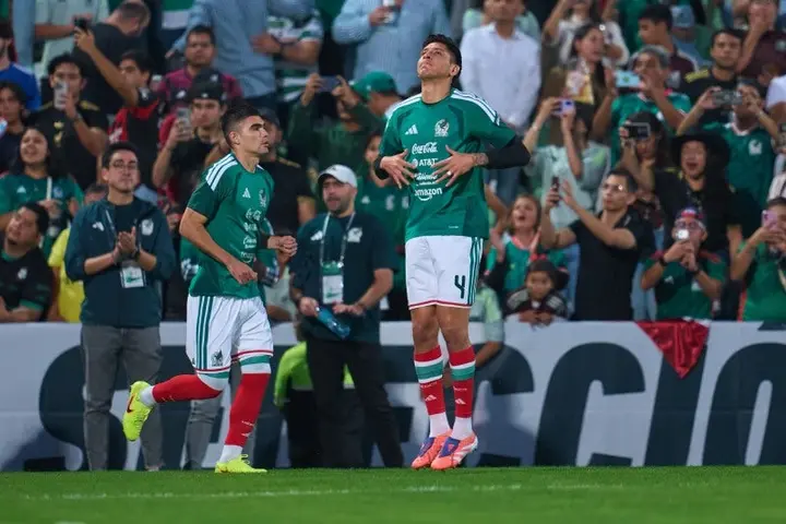 Johan Vásquez y Edson Álvarez con la Selección Mexicana | MEXSPORT