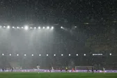 Palcos del Camp Nou no resisten la lluvia torrencial en Barcelona