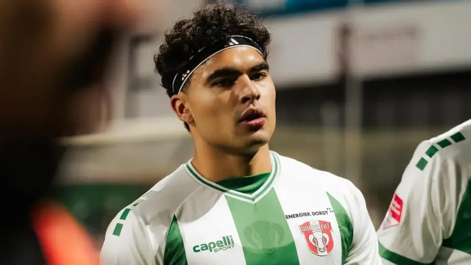 Stephano Carrillo se estrena como goleador en el futbol holandés y le da la victoria al Dordrecht