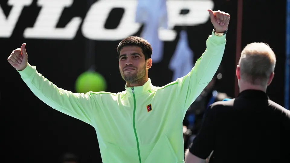Carlos Alcaraz avanza en el Australian Open | AP
