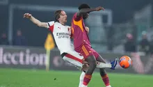 Milan deja escapar triunfo ante la Roma y se aleja del liderato