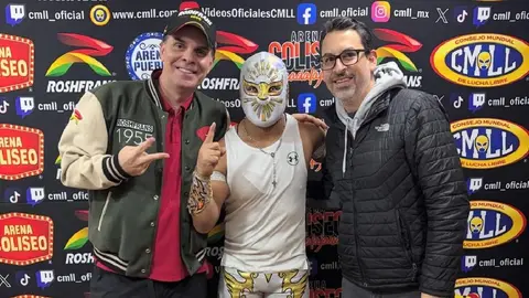 Christian Martinoli estuvo presente en una función del Consejo Mundial de Lucha Libre
