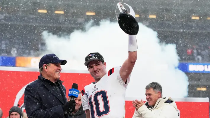 Drake Maye, el segundo quarterback más joven en jugar un Super Bowl; detrás de Dan Marino