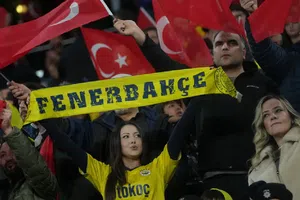 Juventus y Fenerbahce cerca de cerrar fichaje de compañero de Edson Álvarez, según reportes