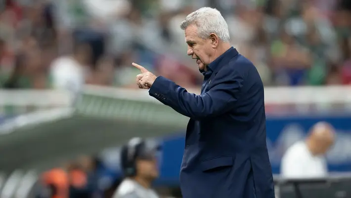 ¿Quién llevará el brazalete? Javier Aguirre mantiene la duda sobre el capitán del Tricolor para el debut