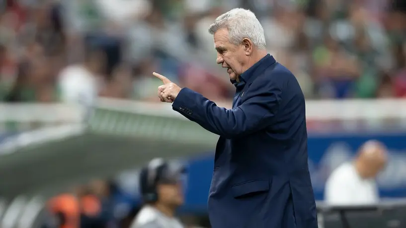 ¿Quién llevará el brazalete? Javier Aguirre mantiene la duda sobre el capitán del Tricolor para el debut