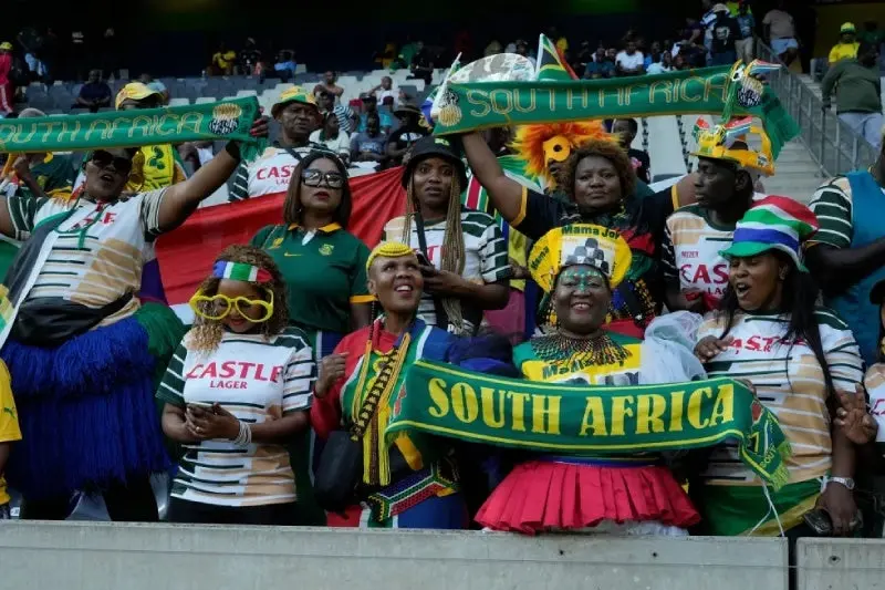 Afición de Sudáfrica durante la eliminatoria mundialista | AP