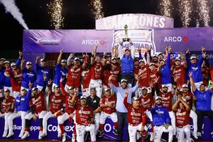 Charros deja tendido a los Tomateros y se convierte en Bicampeón en la LMP