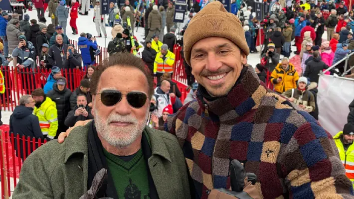 Zlatan Ibrahimovic presume foto junto a Arnold Schwarzenegger