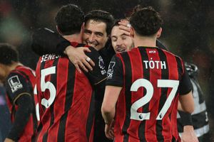 Liverpool pierde ante el Bournemouth en la última jugada del partido