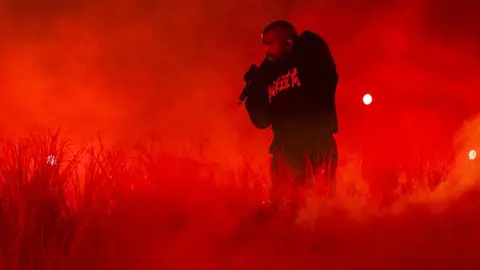 El próximo fin de semana Kanye West ofrecerá dos conciertos en CDMX/Grosby