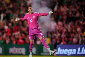 Javier Aguirre tranquilo con la portería, pero aprieta a Tala: "hubo dos errores que no me gustaron"