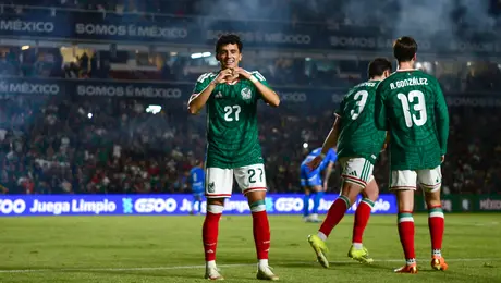 Los preseleccionados de Chivas llegan al CAR para la concentración de la Selección Mexicana