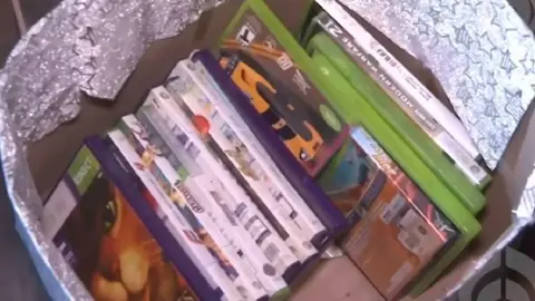 En el lugar donde se escondía el Mencho se encontraron varios videojuegos/Radio Fórmula