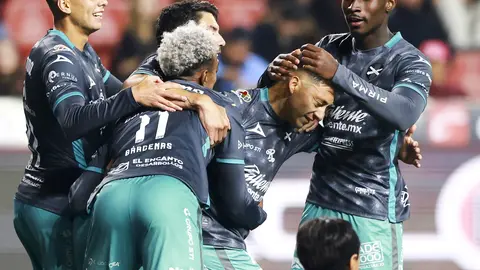 Josué Ovalle y sus compañeros | IMAGO7