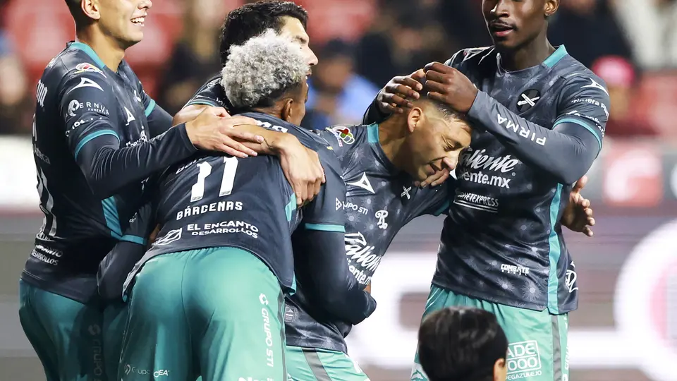 Josué Ovalle y sus compañeros | IMAGO7