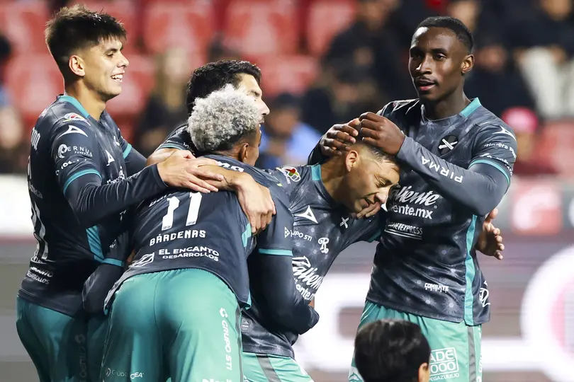 Josué Ovalle y sus compañeros | IMAGO7