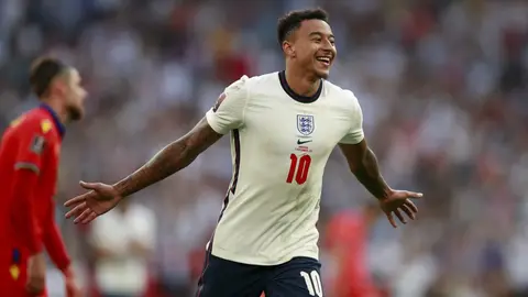 Jesse Lingard en festejo con la Selección de Inglaterra | AP