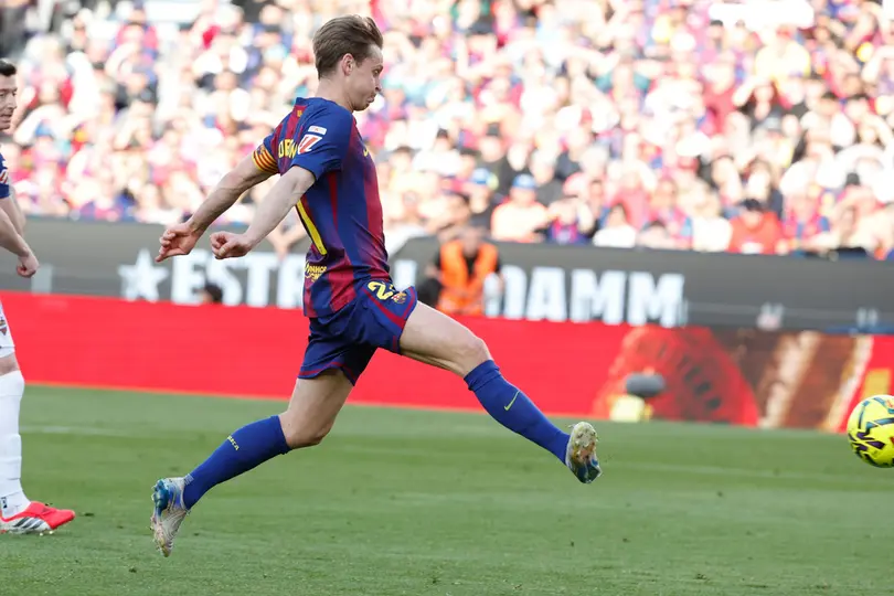 Frenkie de Jong, futbolista del Barcelona | AP