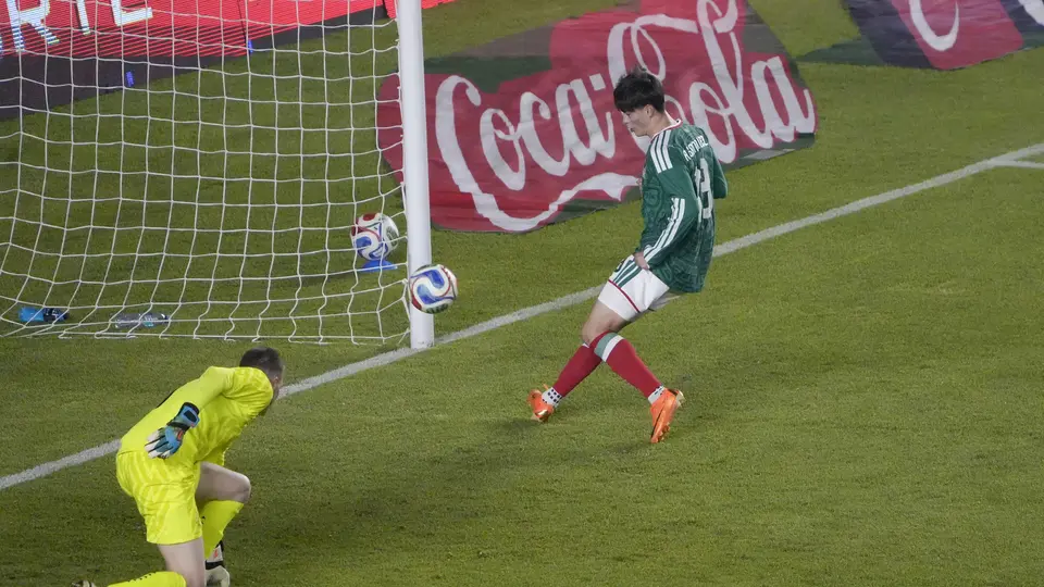 Gol de Armando Hormiga González ante Islandia | IMAGO7