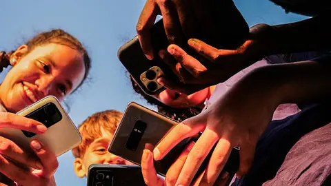 El padrón busca eliminar el anonimato en celulares y combatir delitos como extorsión telefónica. / iStock