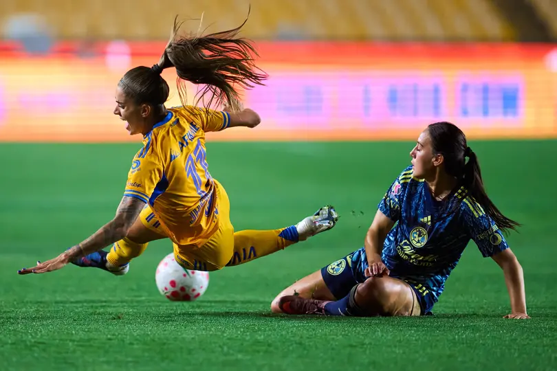 Jheniffer Da Silva y Kimberly Rodríguez en el Tigres vs América del Clausura 2026 de la Liga MX Femenil I MEXSPORT