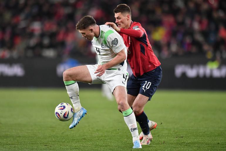 Republica Checa vs Irlanda en las Eliminatorias de la UEFA | AP