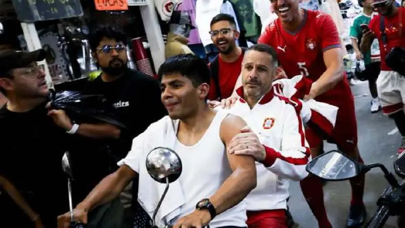 Ex jugadores de la Selección de Portugal en Tepito | IG:@ portugal.legends