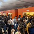 Usuarios reportan caos en Línea 3 del Metro: esperas de hasta 2 horas y vagones detenidos