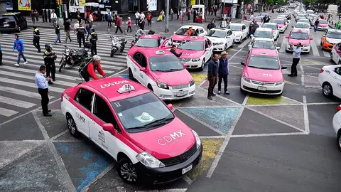 El acuerdo entre ambas partes surge como una apuesta para modernizar el servicio de taxi / Redes Sociales
