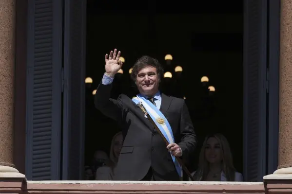 El gobierno de Javier Milei argumentó que la decisión responde a compromisos internacionales contra el terrorismo. / AP