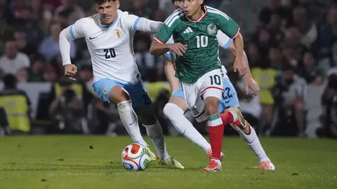 Diego Lainez y México en amistoso contra Uruguay | IMAGO7