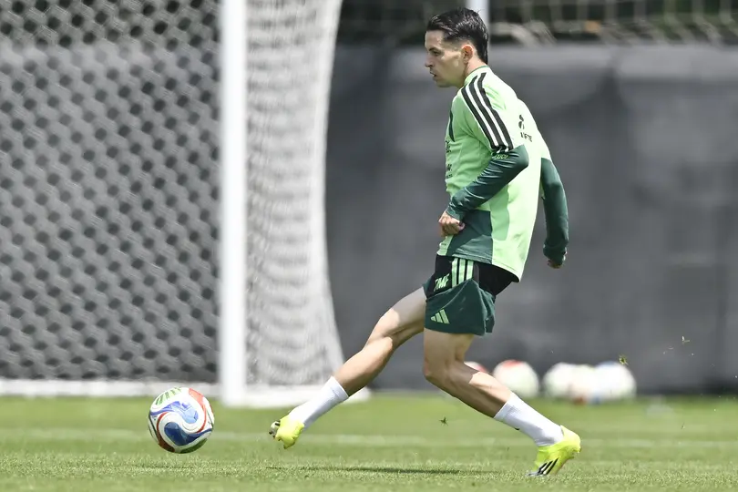 Álvaro Fidalgo y su primer entrenamiento con la Selección Mexicana | IMAGO7