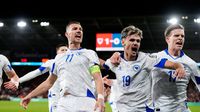 Jugadores de Bosnia y Herzegovina en celebración ante Gales en el Repechaje de la UEFA | AP
