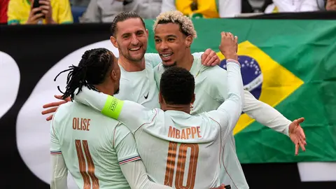 Mbappé lidera a Francia ante un Brasil sin contundencia y con un Vinicius gris