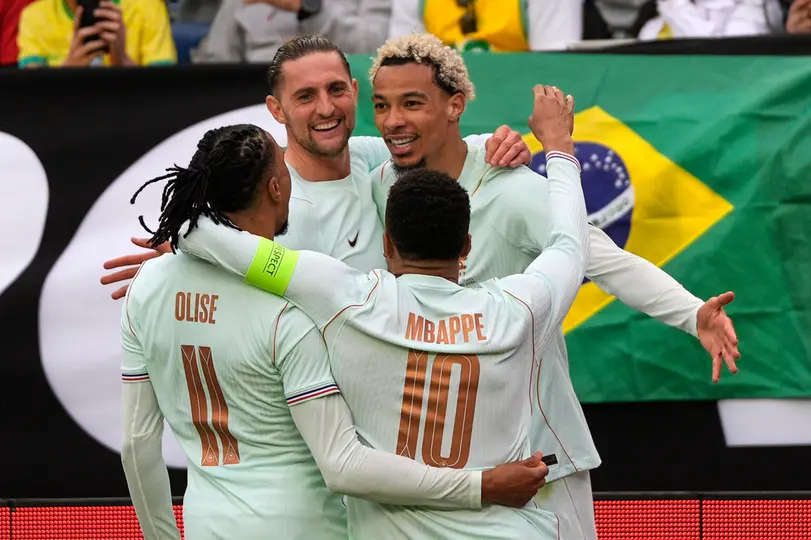 Mbappé lidera a Francia ante un Brasil sin contundencia | AP