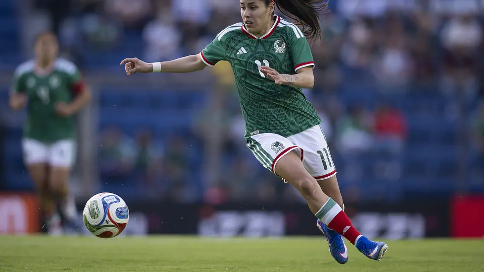 Jacqueline Ovalle con la Selección Mexicana en el Estadio Ciudad de los Deportes | IMAGO7