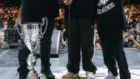 ¡Aczino hace historia! Se convierte en tricampeón de la FMS Internacional
