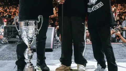 ¡Aczino hace historia! Se convierte en tricampeón de la FMS Internacional