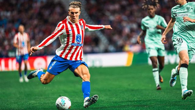 Pablo Barrios con Atlético de Madrid ante Athletic Club en LaLiga 2025-26 | AFP