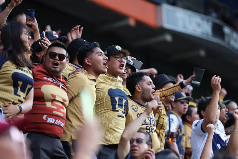 Afición de Pumas de visita en el Estadio Hidalgo | Imago7