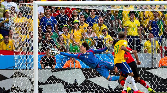 Memo Ochoa con la Selección Mexicana en el Mundial de Brasil 2014 | MEXSPORT