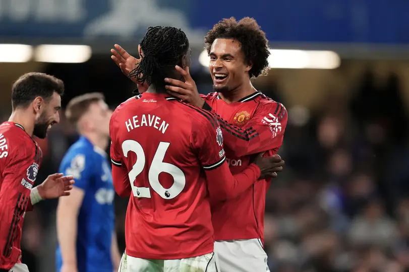 Jugadores de Manchester United en celebración en la Premier League | AP