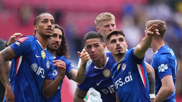 Chelsea se burla de Arsenal tras perder la Final de Champions ante PSG