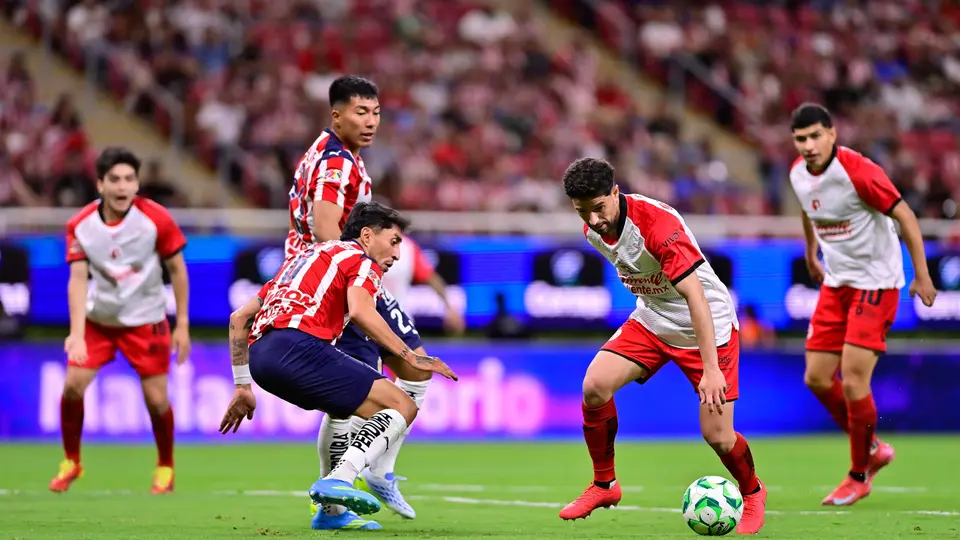 Chivas y Xolos no se hicieron daño en el Estadio Akron | MEXSPORT