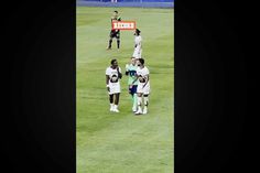 Antuna explota contra Nathan Silva tras reclamo al árbitro en duelo ante Pachuca