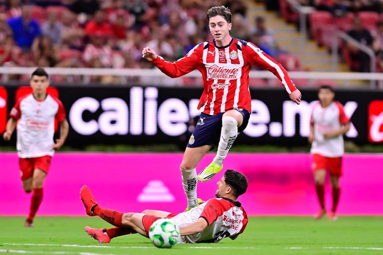 Brian Gutiérrez jugó amonestado desde el minuto 22 | MexSport